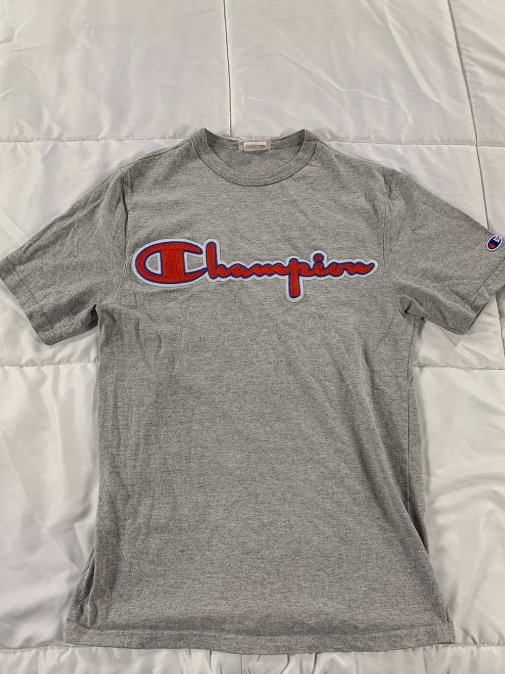 Pre loved CHAMPION shirt mens size XS
